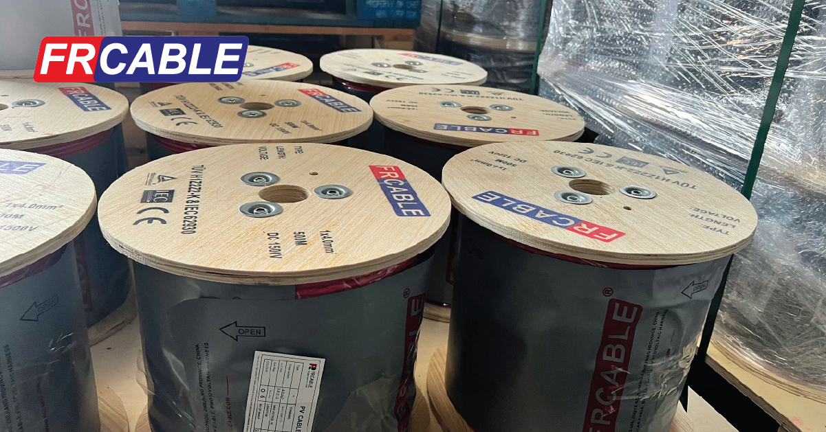 Cáp điện solar là gì